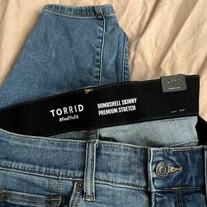 Torrid bombshell Premium Stretch Skinny Jeans 14R